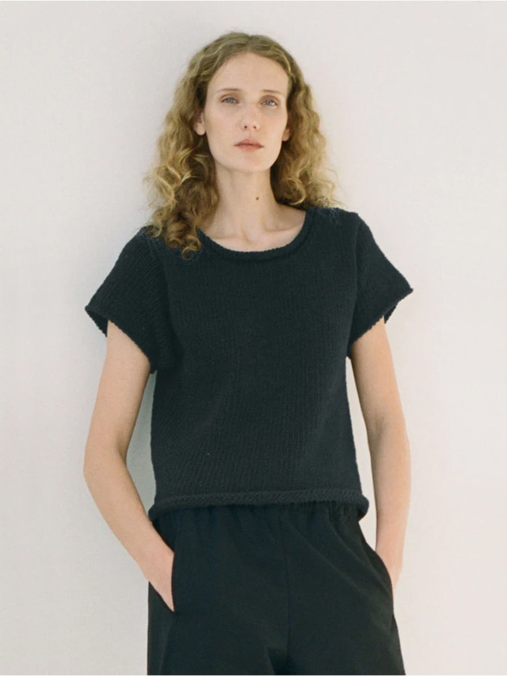 Shaina Mote Artesia Short Sleeve Sweater in Navy - Size Small